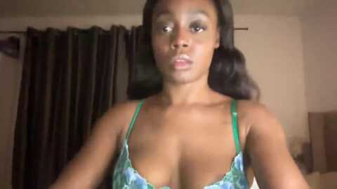 sweetxebony1 @ myfreecams on 20240104