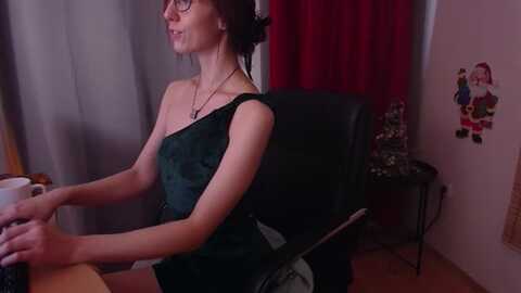 jane_art @ myfreecams on 20240105