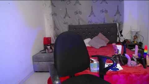 katik_18sex @ myfreecams on 20240105