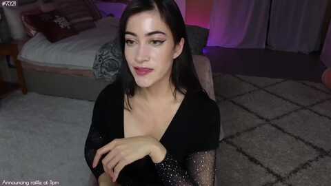 lunahayes @ myfreecams on 20240105
