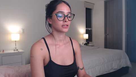 mishell_ @ myfreecams on 20240105