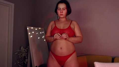 missshymira @ myfreecams on 20240105