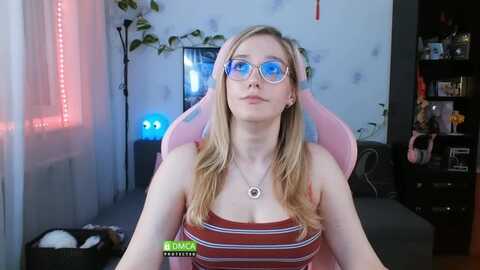 monicmoon18 @ myfreecams on 20240105