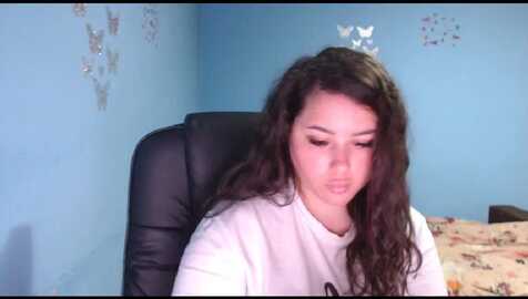 prettymelania @ myfreecams on 20240105