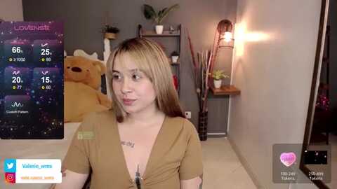valeriesaenz1 @ myfreecams on 20240105