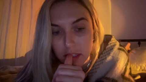 cutiepiekayla @ myfreecams on 20240106