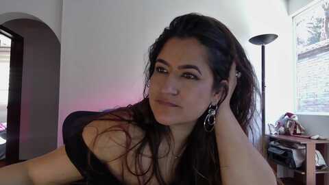 deesseluxure @ myfreecams on 20240106