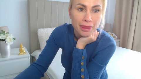 hrystina_ @ myfreecams on 20240106