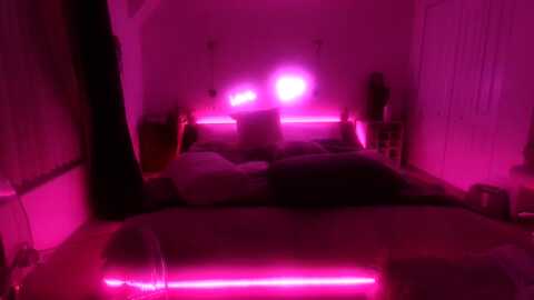 mariahxo_ @ myfreecams on 20240106