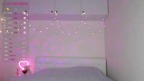 alliciya @ myfreecams on 20240107