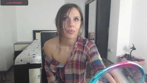 miyahale @ myfreecams on 20240107