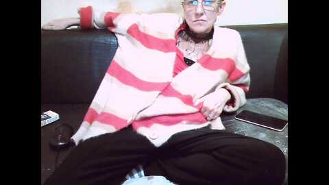 sexygeny @ myfreecams on 20240107