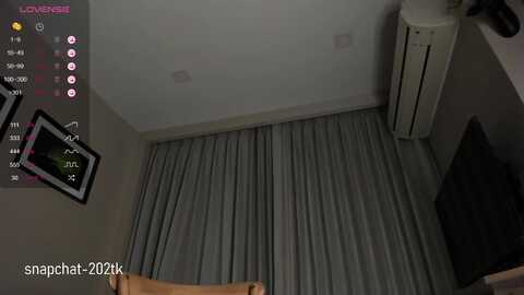 xhobbyx @ myfreecams on 20240107