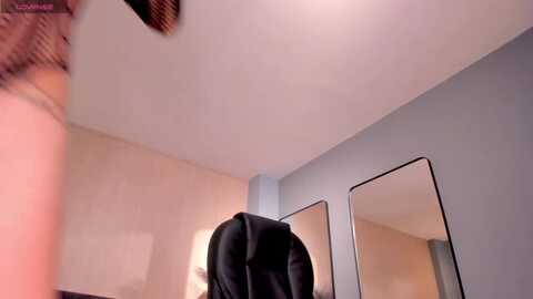 zoepresley1 @ myfreecams on 20240107