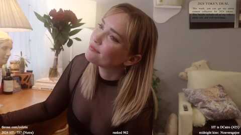 femme @ myfreecams on 20240108