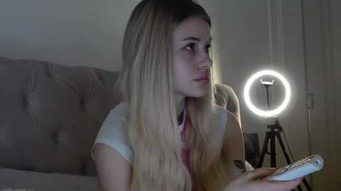 stellasol @ myfreecams on 20240108