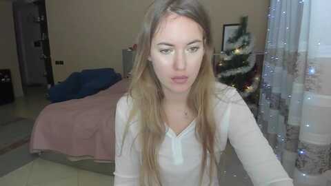 sweetblonde20 @ myfreecams on 20240108