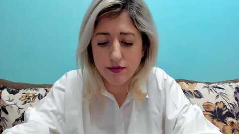 sweetdelia_ @ myfreecams on 20240108