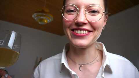 kinky_orange @ myfreecams on 20240109