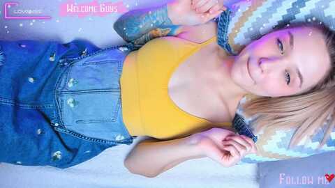 kota_sky @ myfreecams on 20240109
