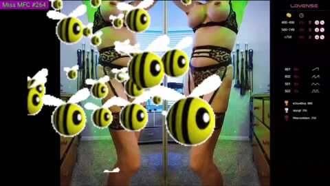 ladybeetrixxx @ myfreecams on 20240109