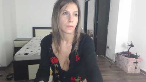 miyahale @ myfreecams on 20240109