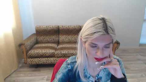 sexybeatriice @ myfreecams on 20240109