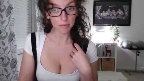 sarah_stark @ myfreecams on 20240110