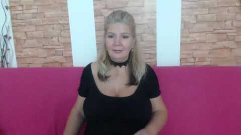 adama4u @ myfreecams on 20240111