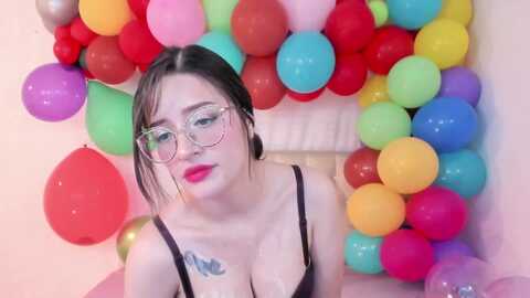 ana_ruh @ myfreecams on 20240111
