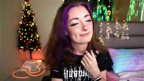 cissy_glitter @ myfreecams on 20240111