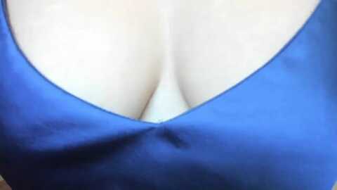 elfleurit @ myfreecams on 20240111