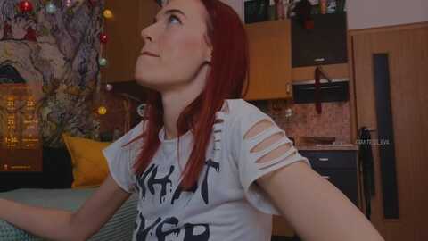 giantess_eva @ myfreecams on 20240111