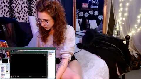 littlemisszee @ myfreecams on 20240111