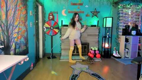 maplemaya @ myfreecams on 20240111