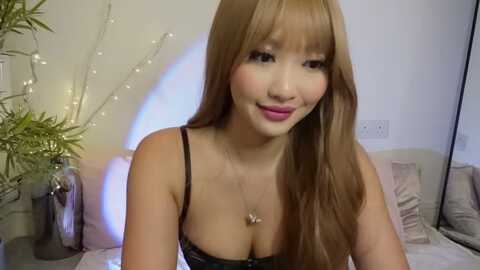 miss_reinat @ myfreecams on 20240111