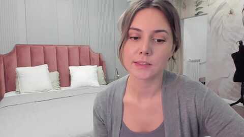 nelliecutest @ myfreecams on 20240111