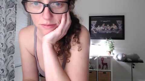 sarah_stark @ myfreecams on 20240111