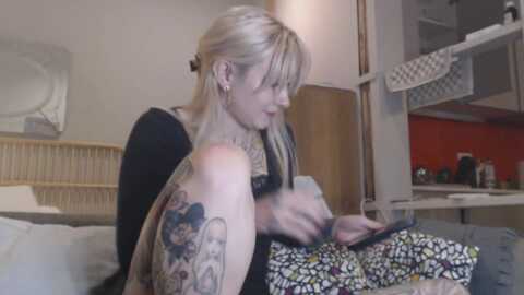 tattoo_bbgirl @ myfreecams on 20240111