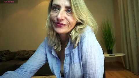 zorinian @ myfreecams on 20240111