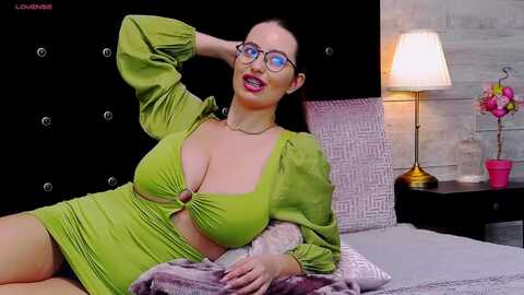 ariacooper @ myfreecams on 20240112