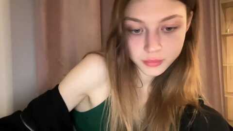 coconut_dream @ myfreecams on 20240112