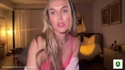 cutiepiekayla @ myfreecams on 20240112