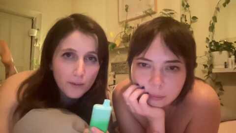 garlickissesx @ myfreecams on 20240112