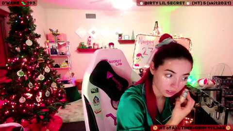 jesswhitmore @ myfreecams on 20240112
