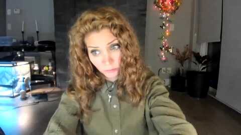 laurel @ myfreecams on 20240112