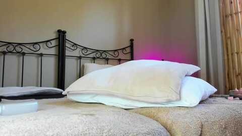 matyld @ myfreecams on 20240112