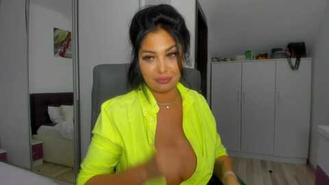 miss_alessia1 @ myfreecams on 20240112