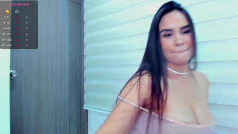miss_falak @ myfreecams on 20240112