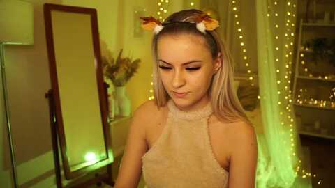 aurora_sweet @ myfreecams on 20240113